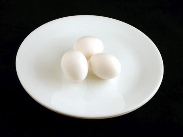 Primerjava energijske vrednosti zdrave hrane in tiste, ki redi